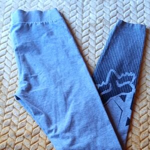 Fox Woman Grey Leggingsngs